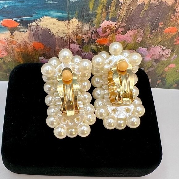 Cluster Pearl Earring Set (2) - Picture 4 of 6